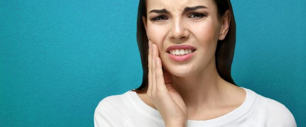 Diş Hassasiyeti Nedir?